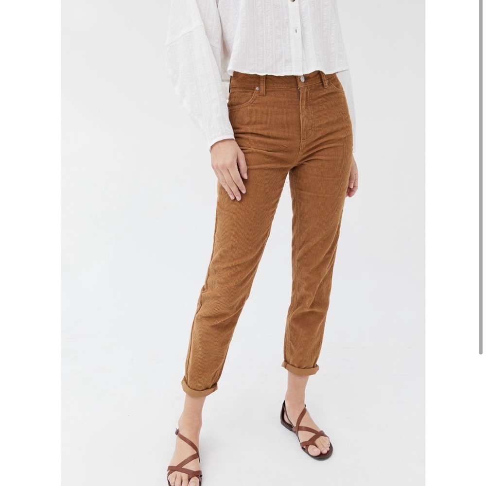BDG BROWN / TAN CORDUROY HIGH RISE MOM JEAN PANTS